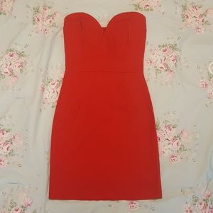 Strapless sweetheart dress